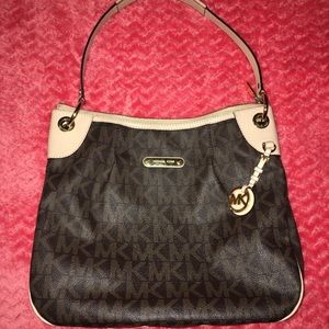 Michael Kors Bags - Michael kors bag Michael Kors Bags - Michael kors bag